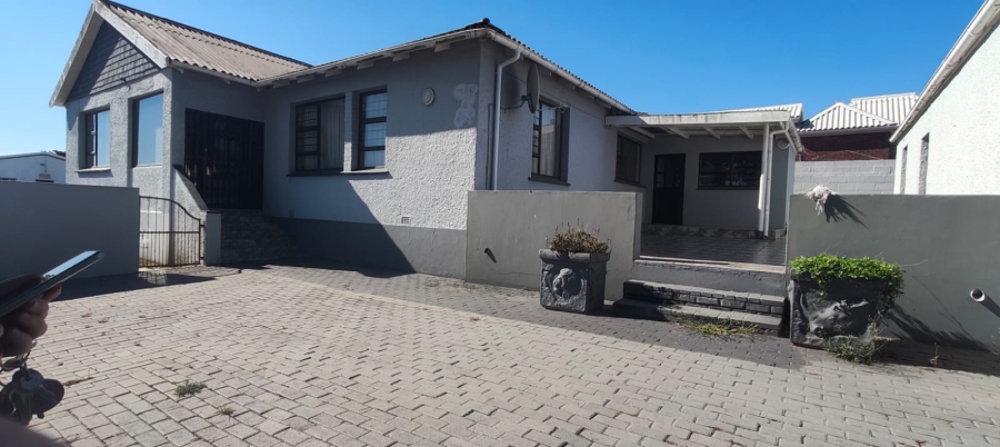 3 Bedroom Property for Sale in Glenhurd Eastern Cape